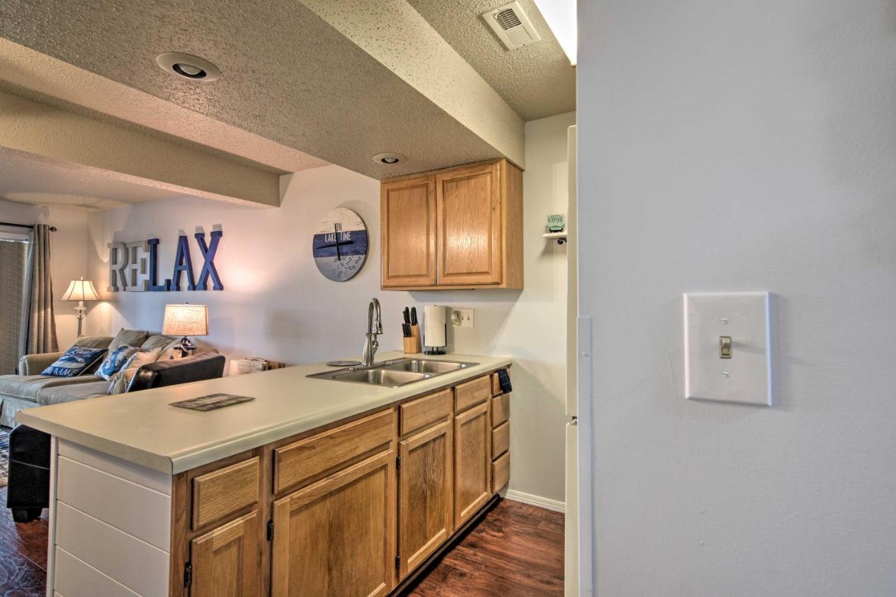 Reed Springs Condo With Furnished Deck And Pool Access Reeds Spring Εξωτερικό φωτογραφία