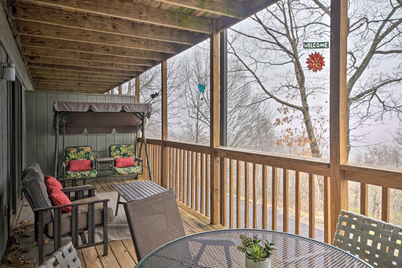 Reed Springs Condo With Furnished Deck And Pool Access Reeds Spring Εξωτερικό φωτογραφία