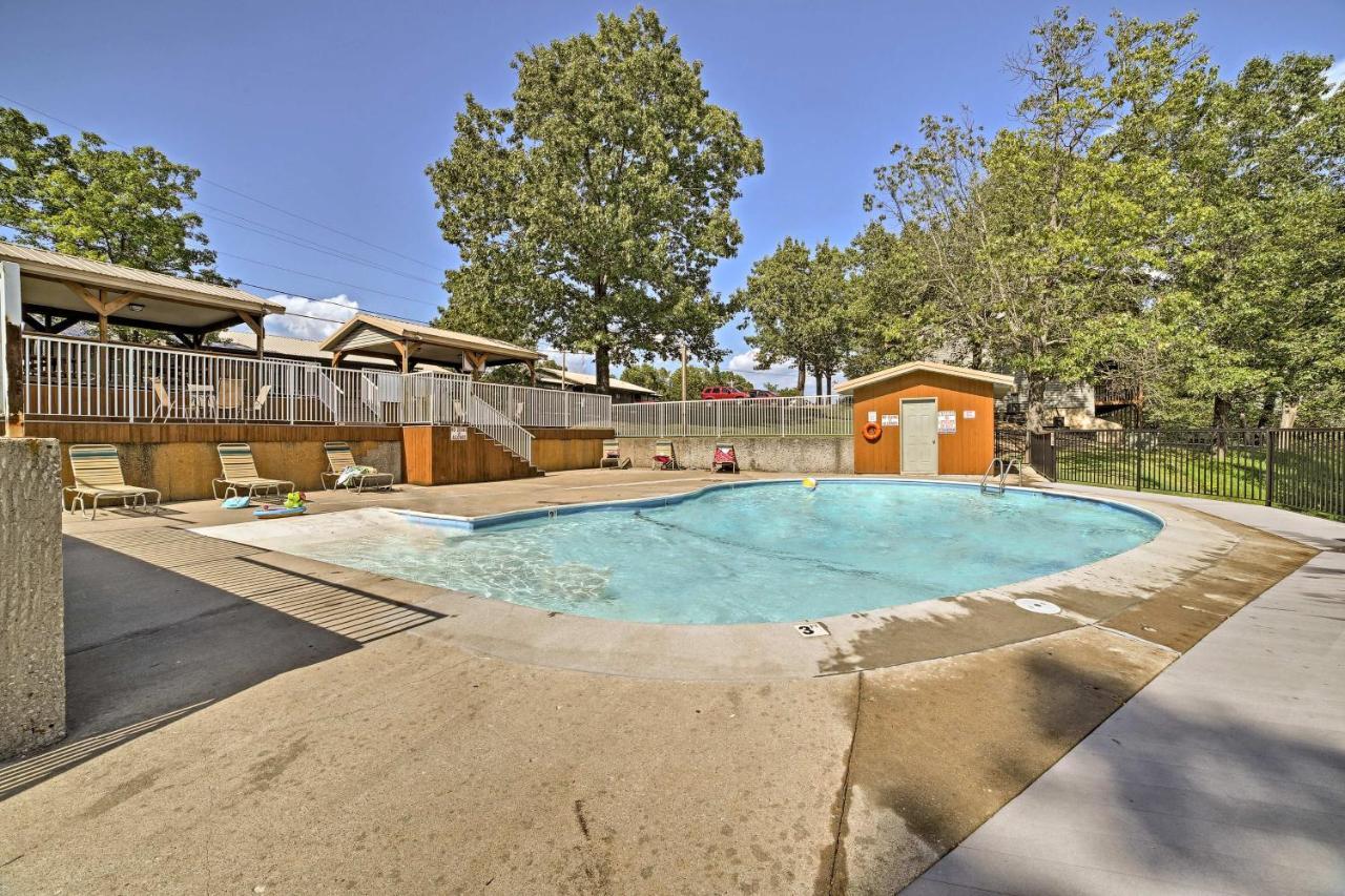 Reed Springs Condo With Furnished Deck And Pool Access Reeds Spring Εξωτερικό φωτογραφία