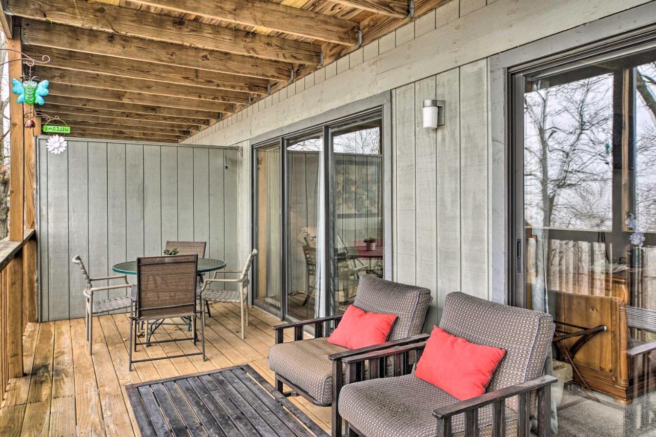 Reed Springs Condo With Furnished Deck And Pool Access Reeds Spring Εξωτερικό φωτογραφία